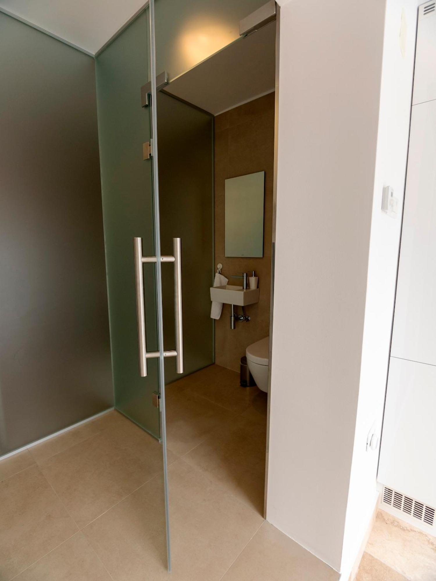 Haus Helga Daire Rab Town Dış mekan fotoğraf