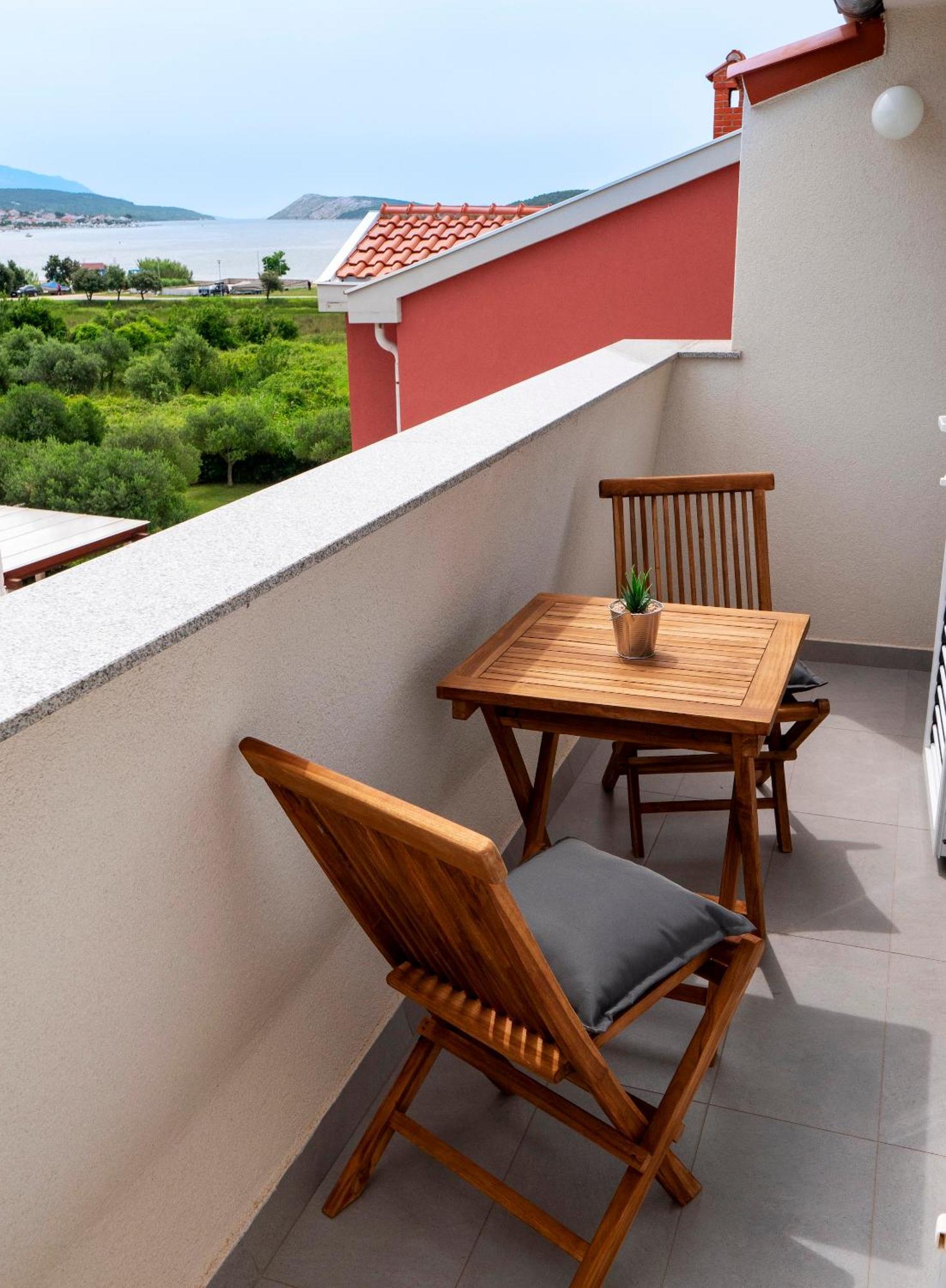 Haus Helga Daire Rab Town Dış mekan fotoğraf