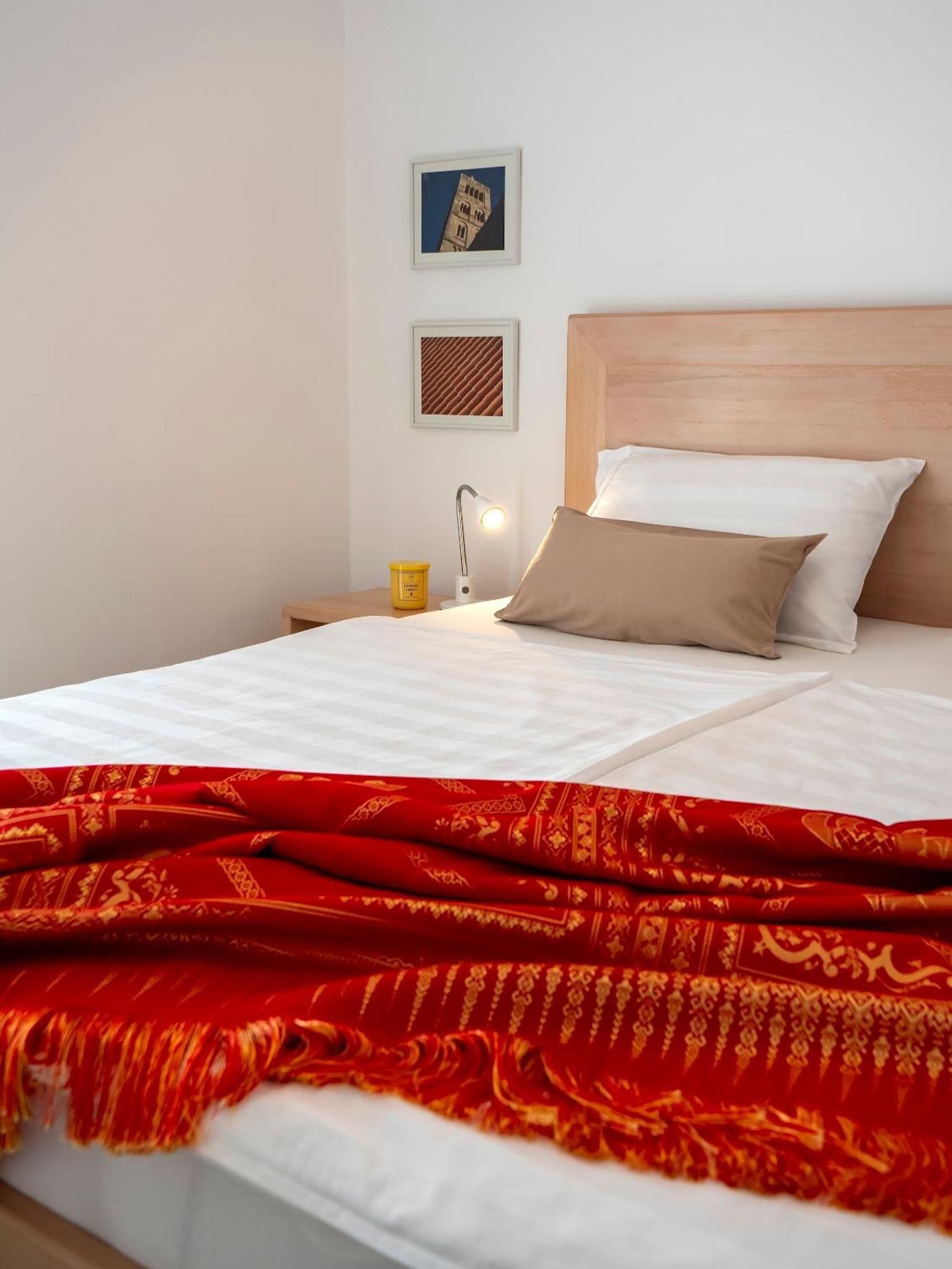 Haus Helga Daire Rab Town Dış mekan fotoğraf